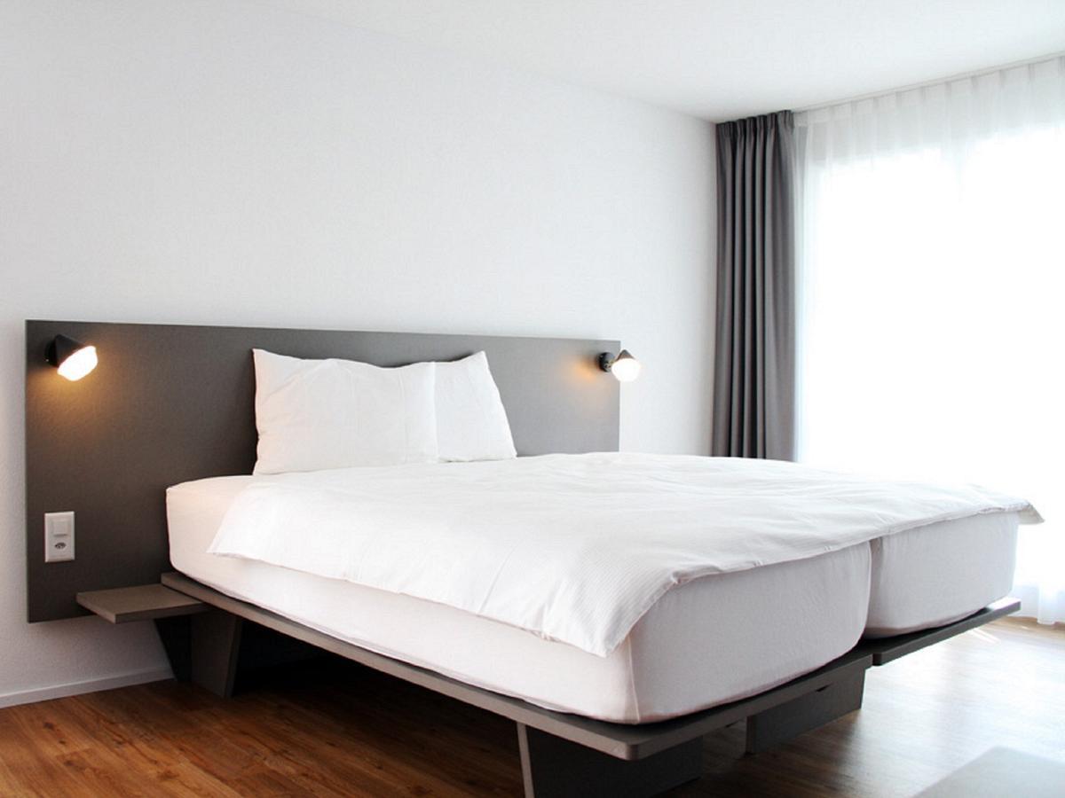 Stockberg Hotel & Apartments Siebnen Екстериор снимка